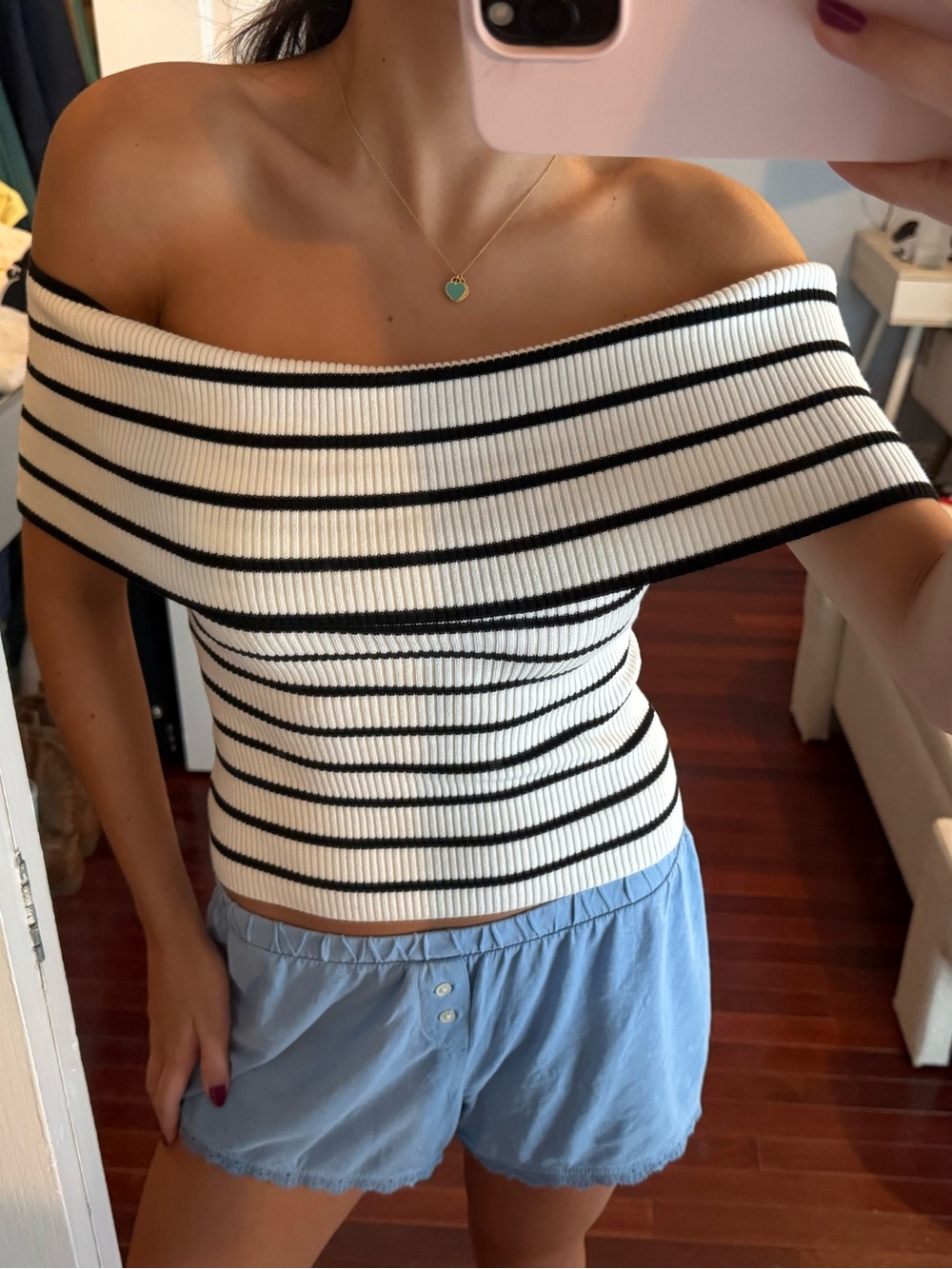 H&M White and Black Striped Ribbed Top